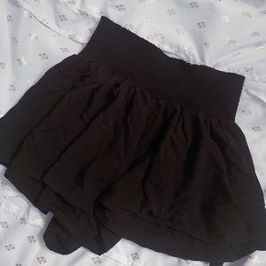 BRANDY MELVILLE SHORTS